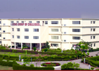 FICCI, FLO honoured Aryans Group of Colleges for Excellence in Education