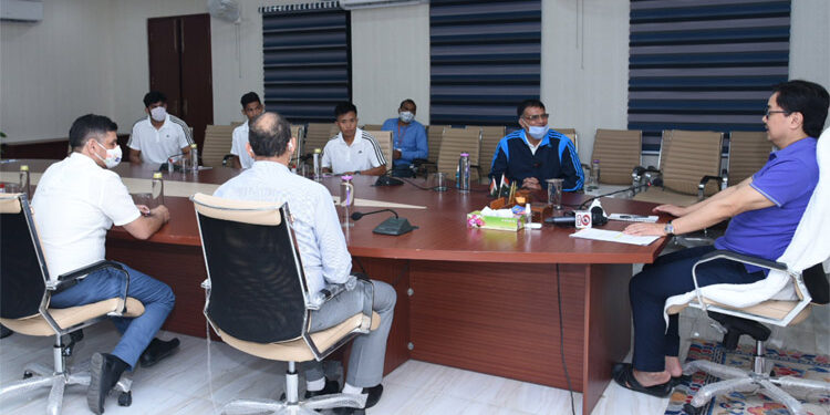 Sports Minister Kiren Rijiju meets Indian judokas ahead of Budapest Grand Slam