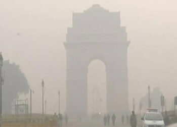 Delhi’s air quality continues to remain under ‘poor’ category