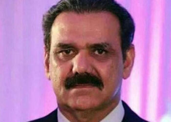 Pakistan PM’s top aide Asim Bajwa resigns