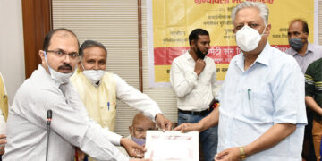RANA KP SINGH RECEIVES SET OF BOOKS PENNED BY ACHARYA SRI MAHAPRAGYA