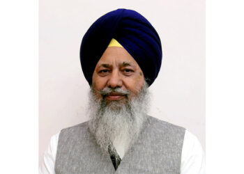 Shiromani Committee members raised questions on the dual policy of Bhai Mohkam Singh and Bhai Manjit Singh Bhoma