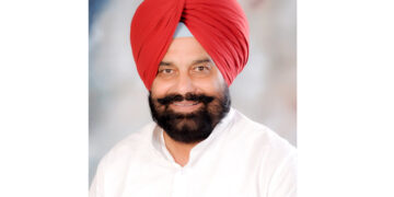 11231 PERSONS TO GET PROPRIETARY RIGHTS OF 4000 ACRES IN PUNJAB: SARKARIA