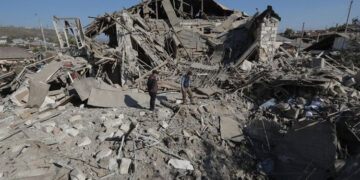 Armenia and Azerbaijan truce breaks down within hours