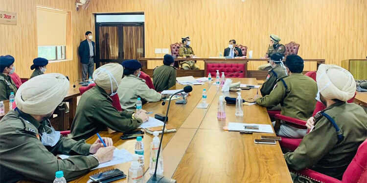 DGP Punjab Dinkar Gupta reviewed the Security, Law & Order and COVID-19 situation in Ludhiana