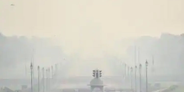 Delhi’s air quality deteriorates further to ‘severe’