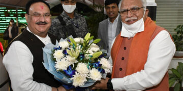 Haryana CM Manohar Lal welcomes BJP National President, Nadda at his residence