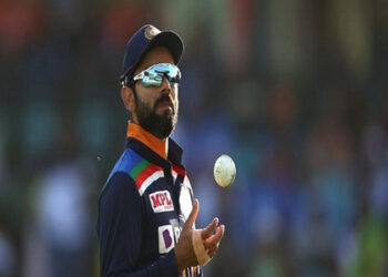 Kohli completes 22,000 runs in international cricket