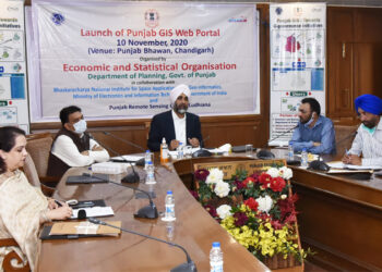 FM LAUNCHES TWO GIS PORTALS FOR EFFECTIVE DECISION MAKING AND PLANNING OF RESOURCES IN PUNJAB