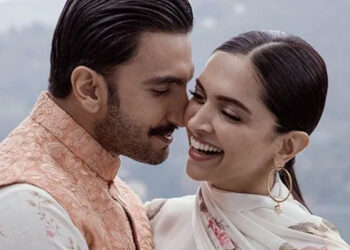 Ranveer Singh marks second anniversary with his ‘gudia’ Deepika Padukone