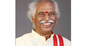 Governor and Chief Minister greet people on Deepawali