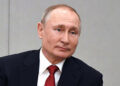 Russia bars entry to 25 British citizens in retaliation for UK sanctions