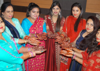 Karva Chauth celebrated with fervour at Aryans