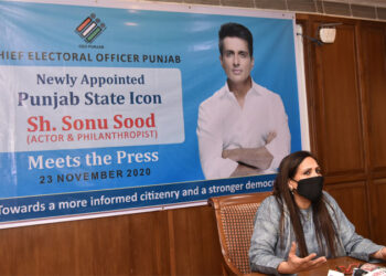 Realizied big responsibility when voted for the first time in Moga: Sonu Sood