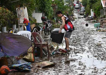 16 die after typhoon Goni hits Philippines