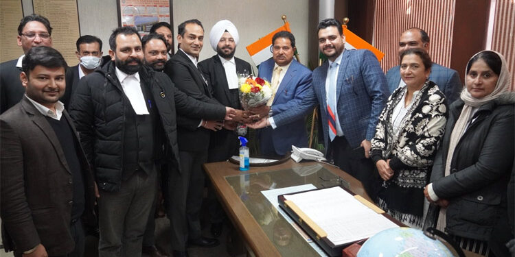 Punjab and Haryana Bar Association honoured O P Soni