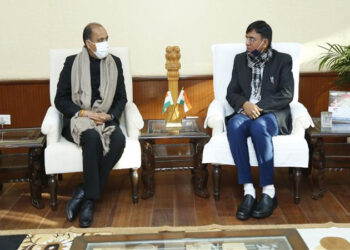 CM requests Union Minister of State for Chemicals and Fertilizers for setting up of Bulk Drug Pharm