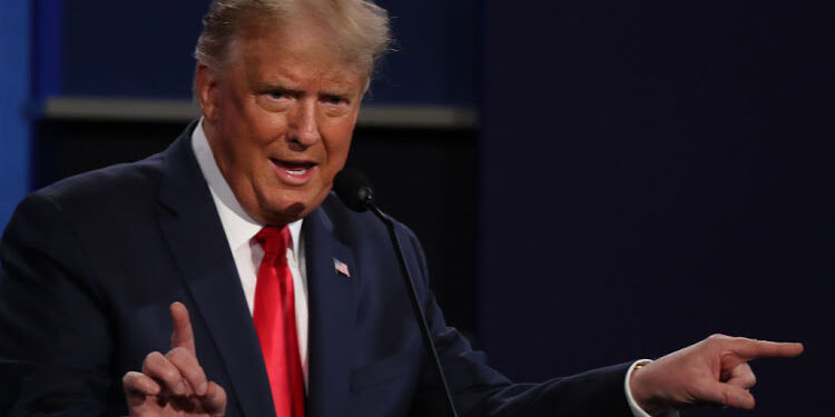 Trump refuses to budge over aid bill, imperilling jobless benefits for millions