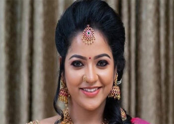 TV actor VJ Chitra found dead in hotel room