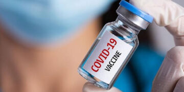 One million people vaccinated against Covid-19 in US
