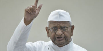 Anna Hazare to launch agitation in support of farmers in Delhi next month