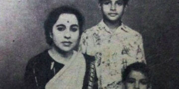 Amitabh Bachchan shows off his first ‘bush shirt’ in childhood picture