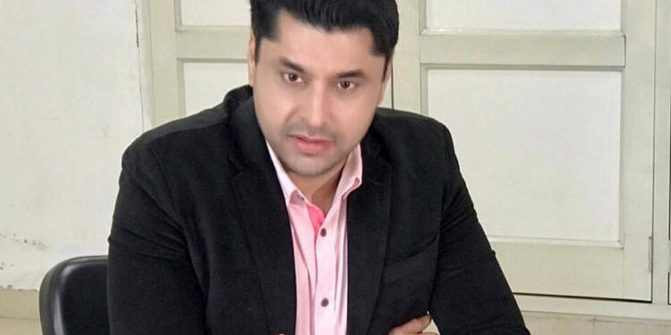 Sukhwinder Singh Bindra to contribute his one month salary for farmers cause