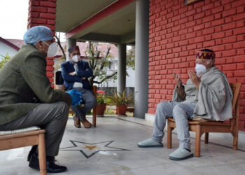 CM expresses condolences with Shanta Kumar