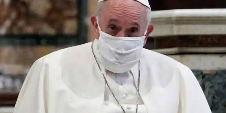 Pope criticises people going on holiday to flee COVID lockdowns