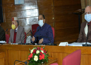 Ensure time bound completion of all projects: CM