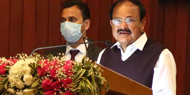 Vice President calls for bridging gender divide in STEM-related employment